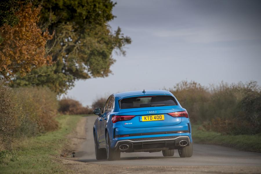  Audi RS Q3 Sportback 2019 года  (UK) (фото 15 из 71)